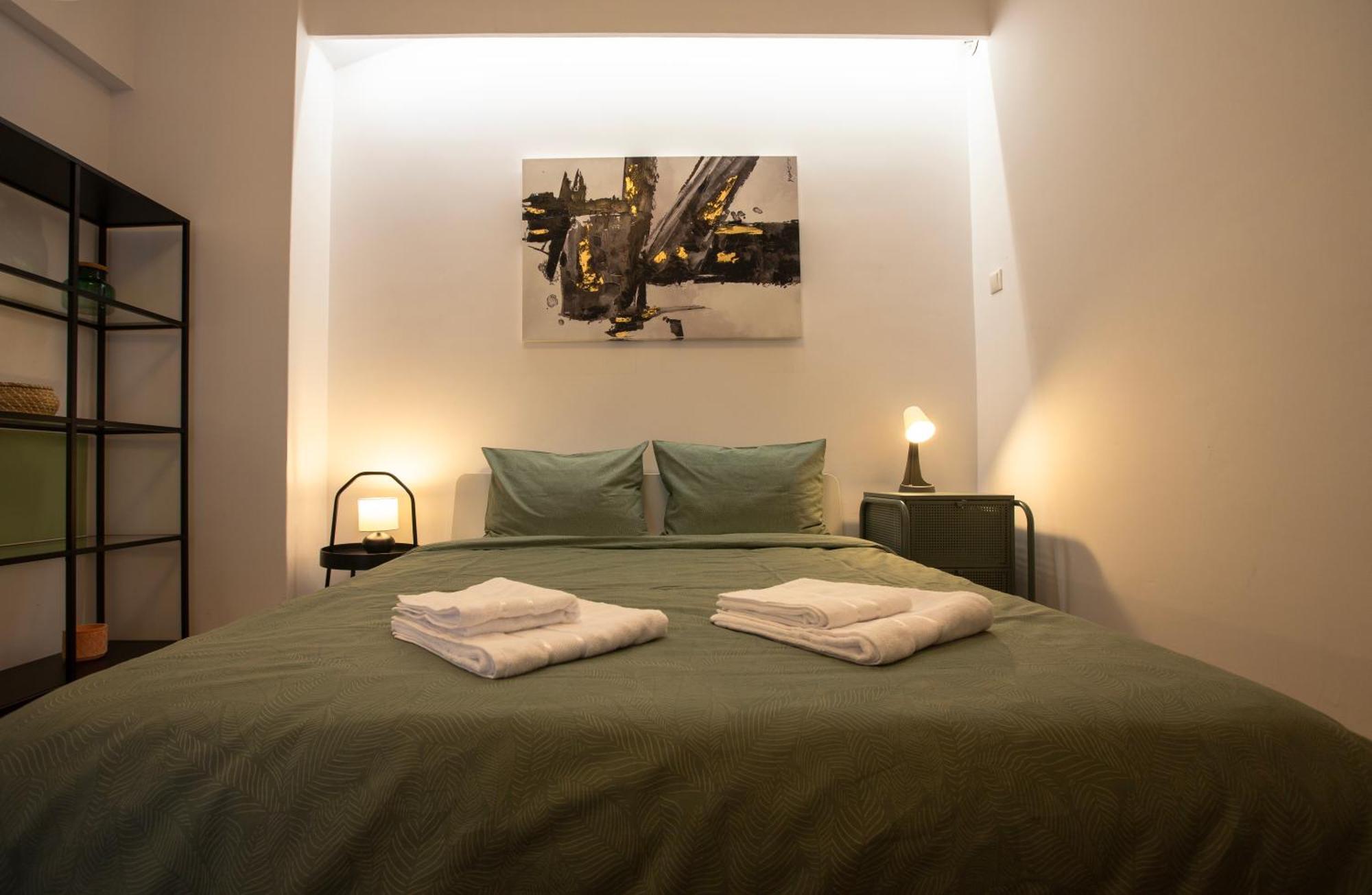 Ultracentral Hong Kong 3 Bdrm Apartment Βουκουρέστι Εξωτερικό φωτογραφία