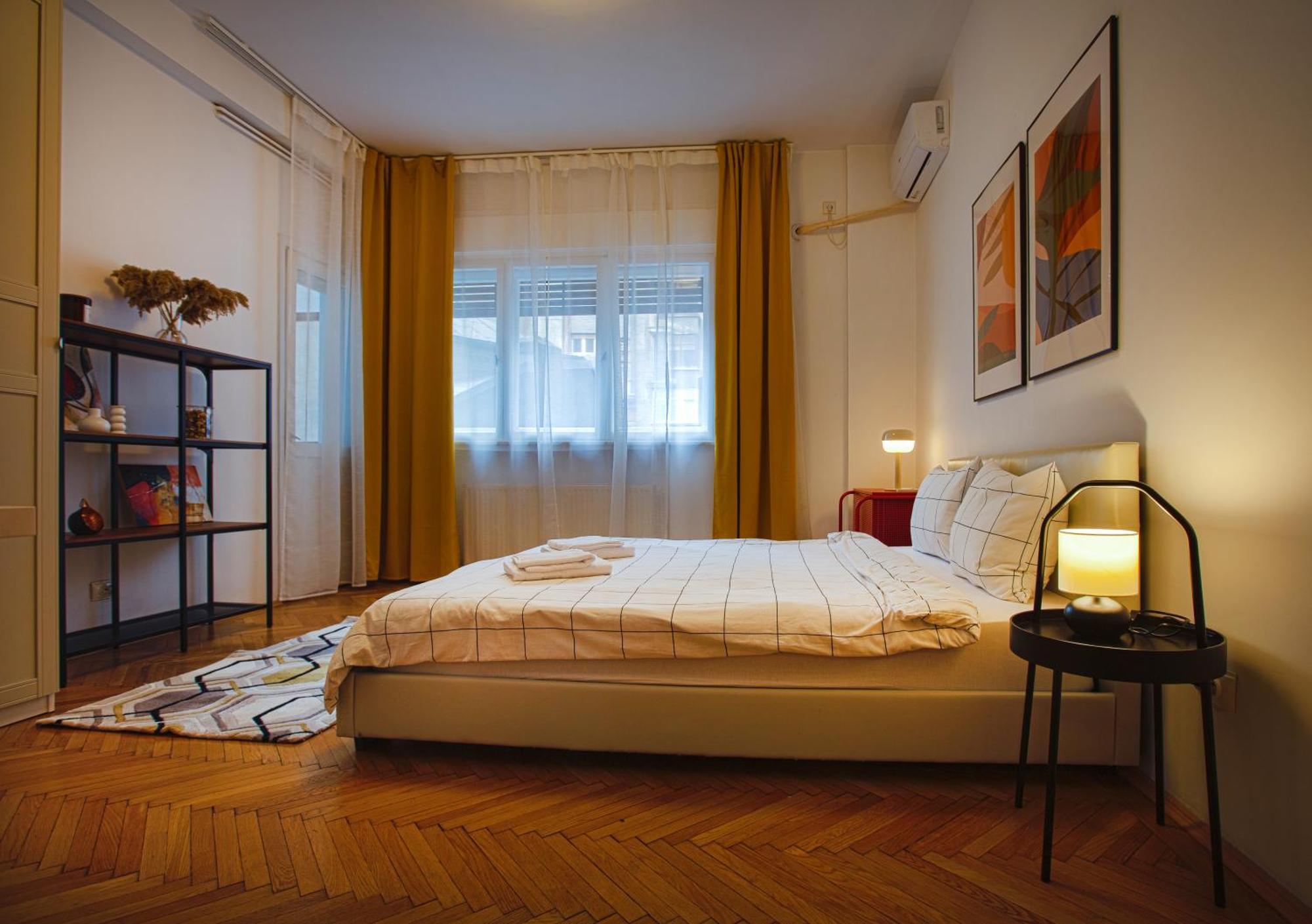 Ultracentral Hong Kong 3 Bdrm Apartment Βουκουρέστι Εξωτερικό φωτογραφία