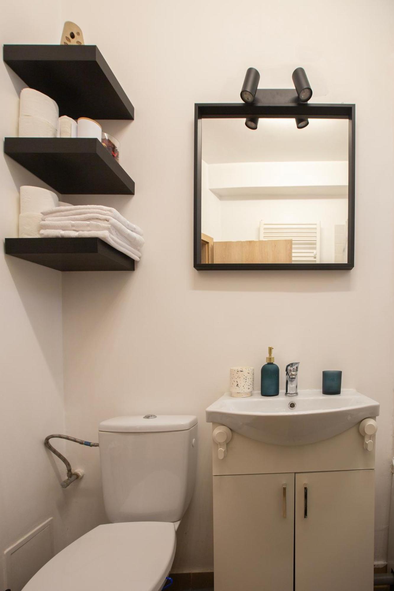 Ultracentral Hong Kong 3 Bdrm Apartment Βουκουρέστι Εξωτερικό φωτογραφία